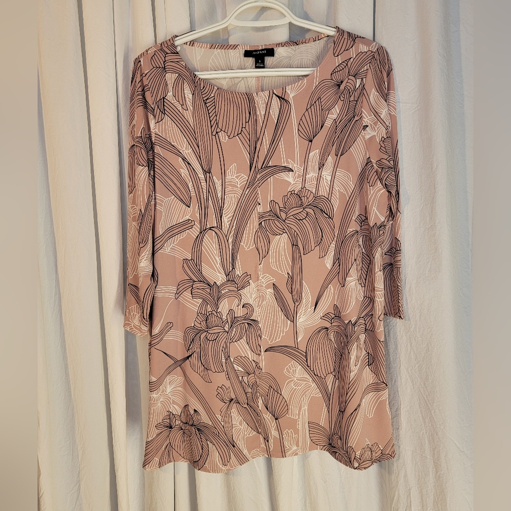 Alfani Pink and Black Floral Tunic /Minidress?